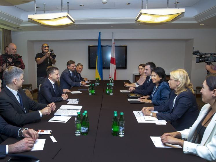 Зеленский и Зурабишвили договорились о взаимных визитах в ближайшее время