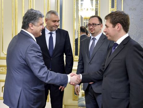 Порошенко, Фейгин, Полозов и Новиков во время встречи в Киеве