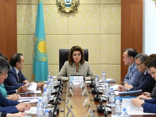 ﻿У Казахстані дочку Назарбаєва обрали головою Сенату