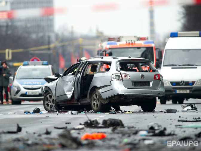 Полиция: Взрыв автомобиля в Берлине не является терактом