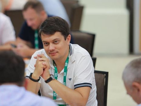 Разумков заявил, что в Верховной Раде зарегистрировано почти 300 законопроектов, 67 из них – неотложные