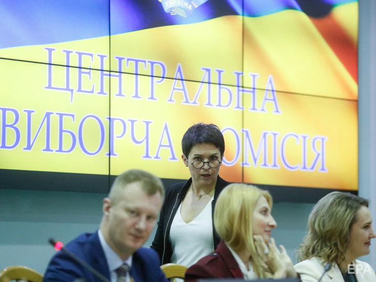 ЦИК Украины зарегистрировал пять новых народных депутатов вместо тех, которые стали министрами