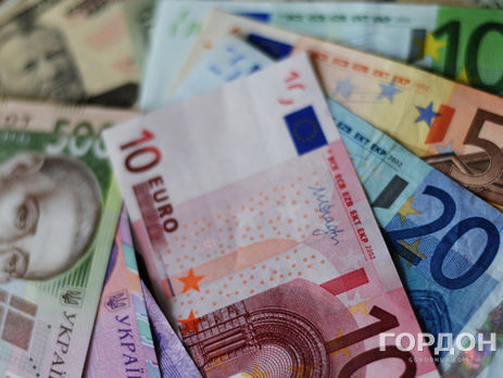 Нацбанк укрепил курс гривны к доллару до 26,84 грн/$