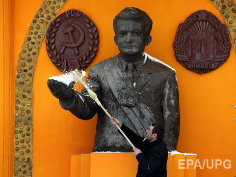 Бывшую резиденцию Чаушеску в Бухаресте открыли для экскурсий