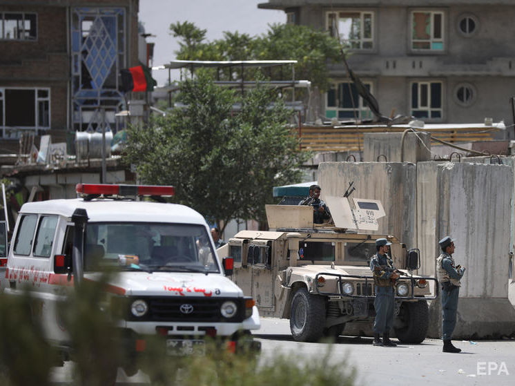 В Кабуле взорвался грузовик, есть погибшие. Ответственность за атаку взяло на себя движение "Талибан"