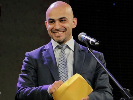 Говорят о возможных репрессиях из-за отмены неприкосновенности. Но Януковичу ничто не мешало преследовать кого угодно, независимо от степени святости