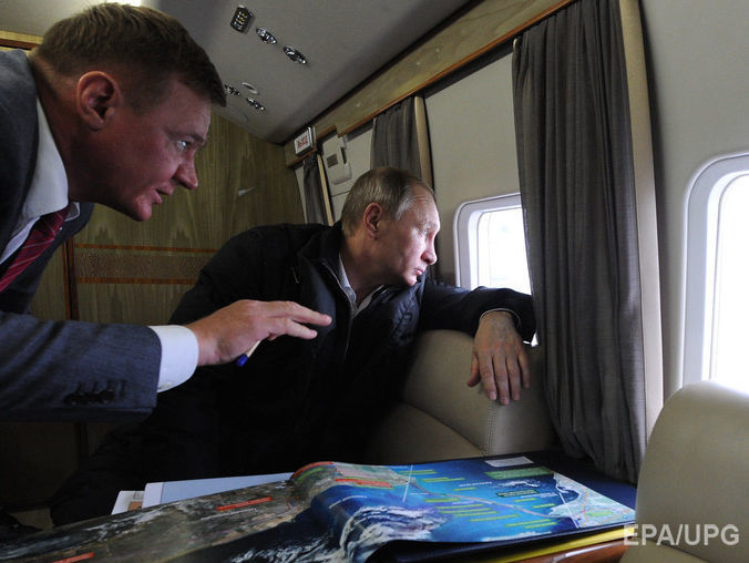 Путин прибыл на остров Тузла в Крыму 