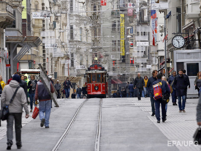В центре Стамбула произошел мощный взрыв, есть погибшие
