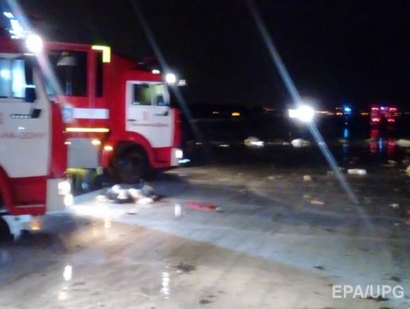 В Ростове при заходе на посадку разбился пассажирский Boeing 737, погибли 62 человека