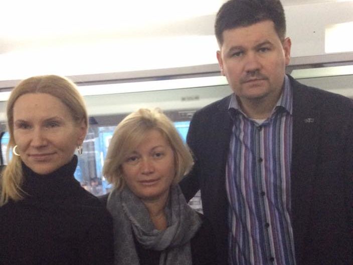 Цеголко и девять нардепов выехали в Ростовскую область на суд по делу Савченко