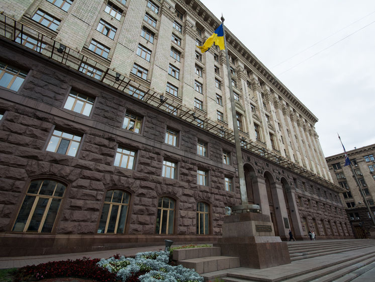 Депутаты Киевсовета попросили Зеленского назначить главой КГГА Кличко, которого еще не уволили с этой должности