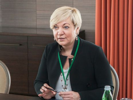 Гонтарева заявила, что в Киеве сожгли автомобиль ее невестки