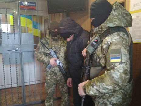Суд в Донецкой области приговорил к условному сроку бывшего боевика 