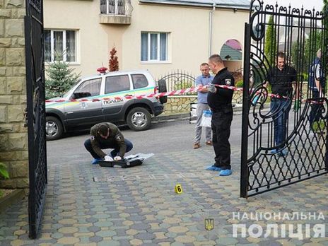 Покушение на ректора вуза в Тернополе. Жена Крысоватого из-за взрыва потеряла глаз