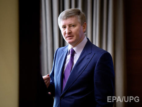 Журналист Ткач: Ахметов вечером 23 марта провел два часа в Кабмине