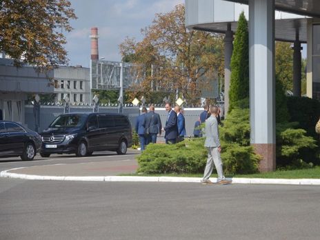 В аэропорт Борисполь съезжаются представители власти