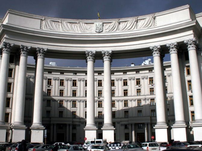 ﻿МЗС висловило протест проти "місцевих виборів" в анексованому Криму
