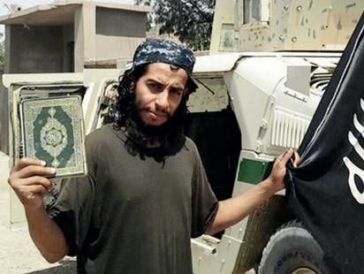 Подозреваемый в организации парижских терактов Абделмахид Абаауд 
