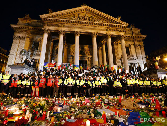 Более 100 человек остаются в больницах после терактов в Брюсселе