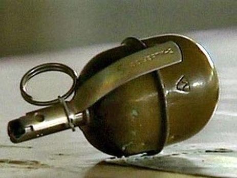 Неизвестный бросил гранату в здание администрации Максатихинского района Тверской области РФ