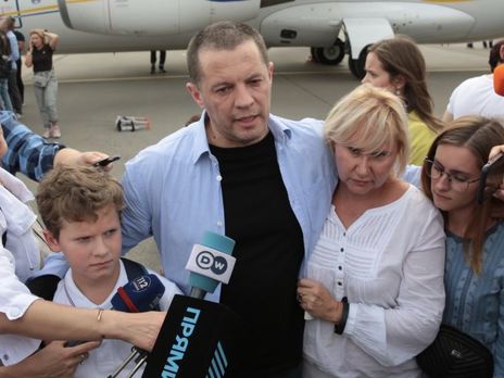 Сущенко заявил, что продолжит работать журналистом