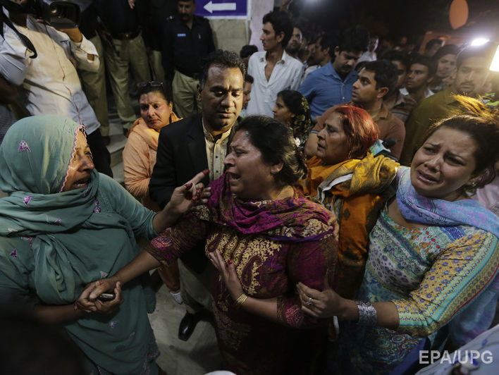 Теракт в Пакистане: количество жертв увеличилось до 65