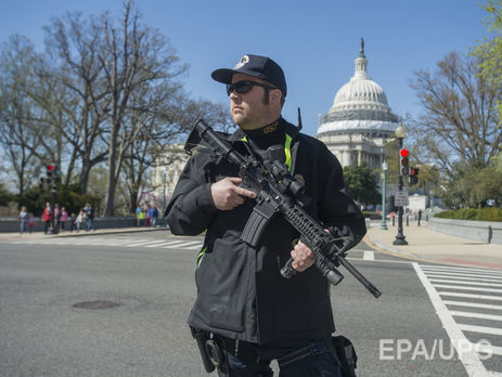 Полиция взяла под усиленную охрану резиденцию президента США