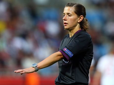 Главным арбитром матча чемпионата Украины впервые назначена женщина