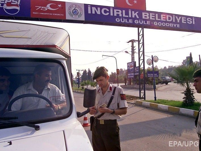 Семьям американских военных и дипломатов приказали покинуть юг Турции