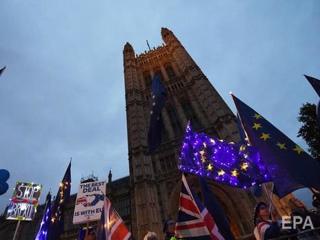 Британский парламент отказался назначить внеочередные выборы