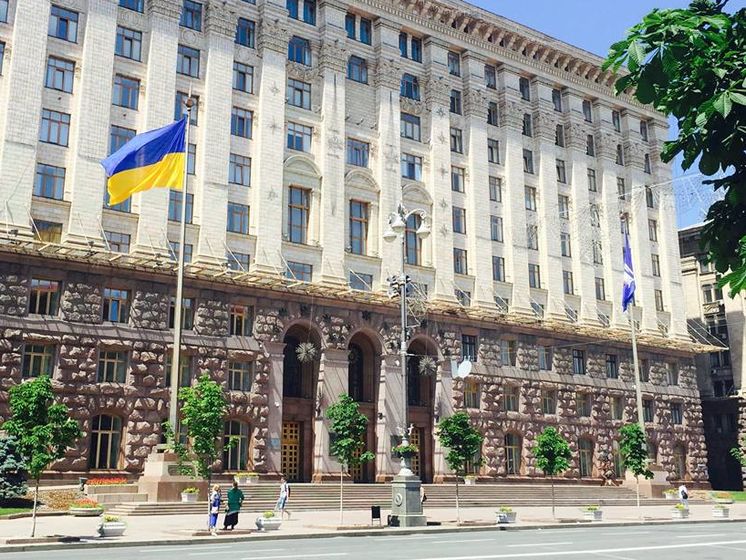 ﻿Місцеві вибори в Києві можуть відбутися 8 грудня – ЗМІ