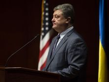Порошенко отметил, что число украинских солдат, погибших на Донбассе, превышает военные потери США в Афганистане за последние 15 лет