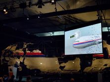 В МИД России обвинили Вашингтон в том, что тот не показал отцу погибшего в авиакатастрофе MH17 спутниковых снимков