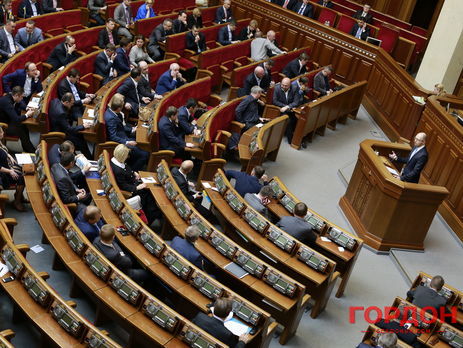 В Раде зарегистрирован законопроект, позволяющий совмещать депутатский мандат и работу в Кабинете Министров