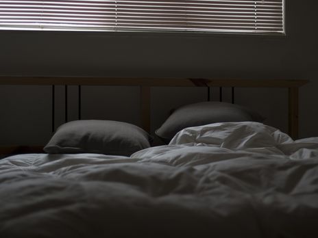 Суд в Париже квалифицировал смерть француза во время секса в командировке как несчастный случай на производстве