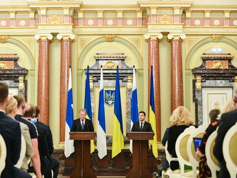 Сроки и этапы освобождения украинских политзаключенных обсуждают на заседаниях трехсторонней группы в Минске – Зеленский