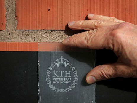 В Швеции разработали прозрачную древесину, которая может использоваться для изготовления окон