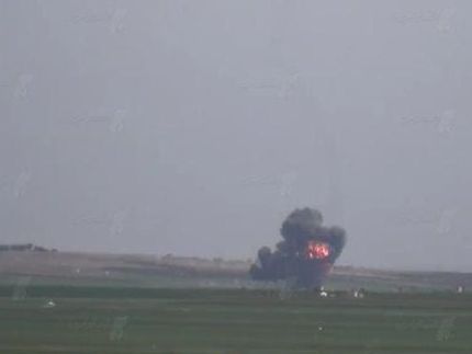 Пользователи соцсетей распространяют фото взрыва сбитого Су-22