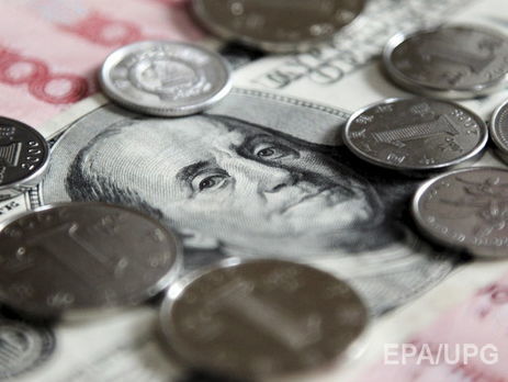 Нацбанк понизил курс гривны к доллару до 26,07 грн/$