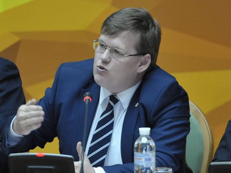 Министр соцполитики Розенко: Соцпомощь из украинского госбюджета попадает к террористам