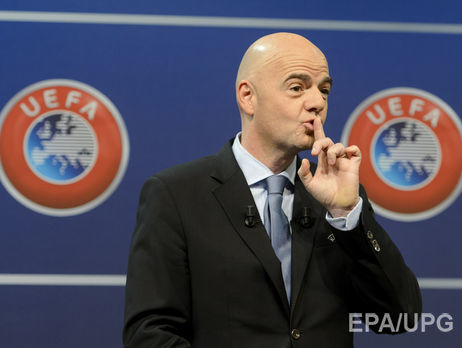 Швейцарская полиция провела обыски в офисе УЕФА в связи с офшорным скандалом