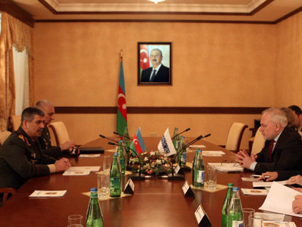 Министр обороны Азербайджана генерал-полковник Закир Гасанов провел встречу с сопредседателями минской группы ОБСЕ