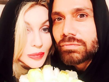 Ахмадов в день рождения Билык посвятил ей стихотворение 