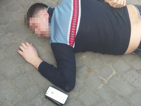 В Черновицкой области поймали на взятке офицера СБУ и одного из руководителей полиции