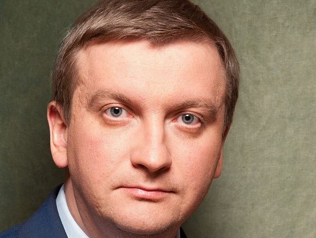 Петренко: Минюст пока не принимает участия в переговорах по освобождению Савченко