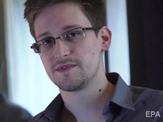 Сноуден просил политического убежища во Франции