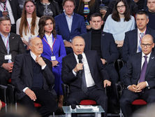 Путин об офшорах Ролдугина: Многие творческие люди в России пытаются заниматься бизнесом. Видео