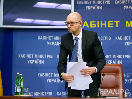 Отставка Арсения Яценюка может привести к углублению политического кризиса, считает журналист Портников