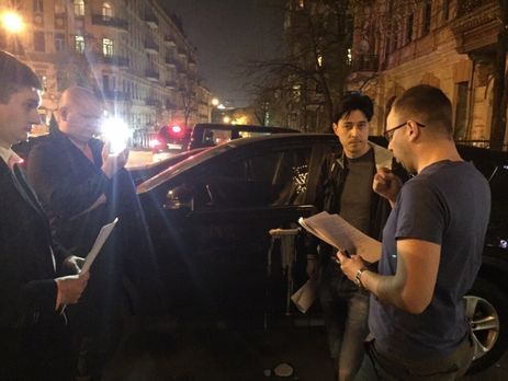 Адвокат: Поздно вечером в воскресенье неизвестные пытались зачитать Касько подозрение в совершении преступления