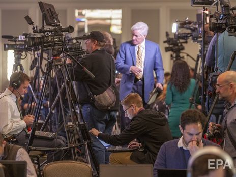 ﻿У перший склад Ради з питань свободи слова при Офісі президента України ввійшло 15 осіб